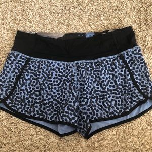 Lululemon Shorts - Size 8